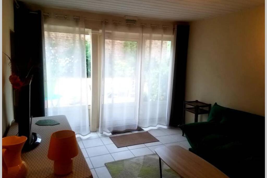 Petit Gite Ou Chambre D'Hotes 2/4 Personnes Buffieres Екстериор снимка